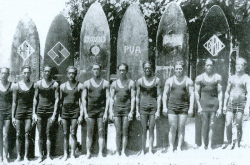 Фото из истории серфинга Гавайские серферы