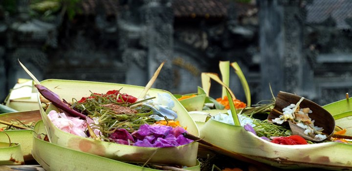Картинка подношения на Ниепи - день тишины на Бали